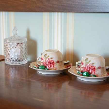 La Boheme Hotel Гитион Экстерьер фото